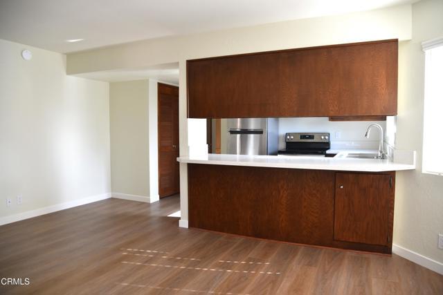 Building Photo - 1521 Vista Del Mar Dr