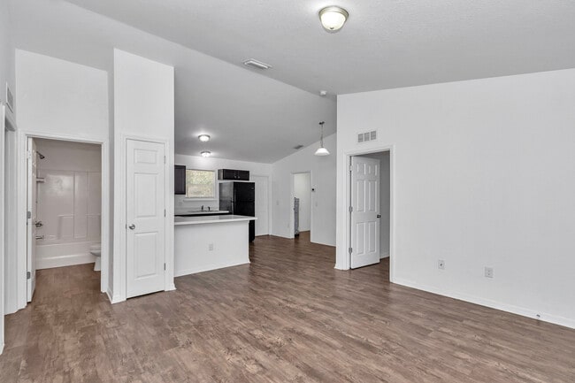 Foto del edificio - 6064 NW 54th Terrace