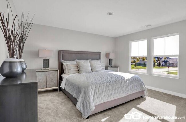 Foto del edificio - BRAND NEW 3 BR/2.5BA Townhouse in Avon nea...