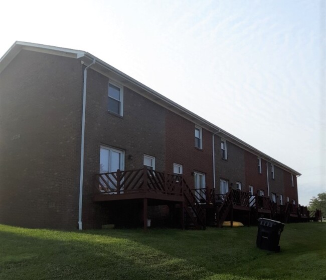 Building Photo - 308 Madison Hills Blvd