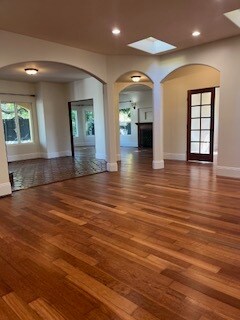 Foto del edificio - 8302 S Sepulveda Blvd