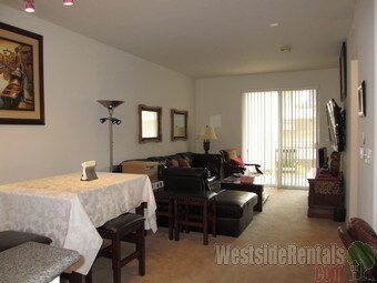Primary Photo - 350 K St