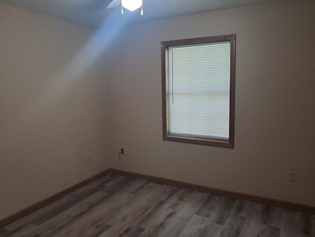 Foto del edificio - 3 Bedroom/ 2 Bathroom Duplex