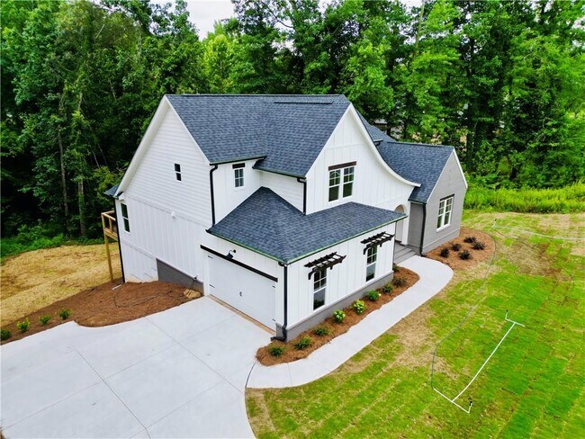 Foto del edificio - 6312 Woodstock Rd