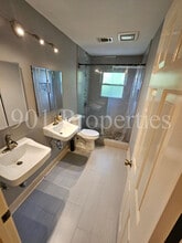 Building Photo - 8595 Riverchase Dr