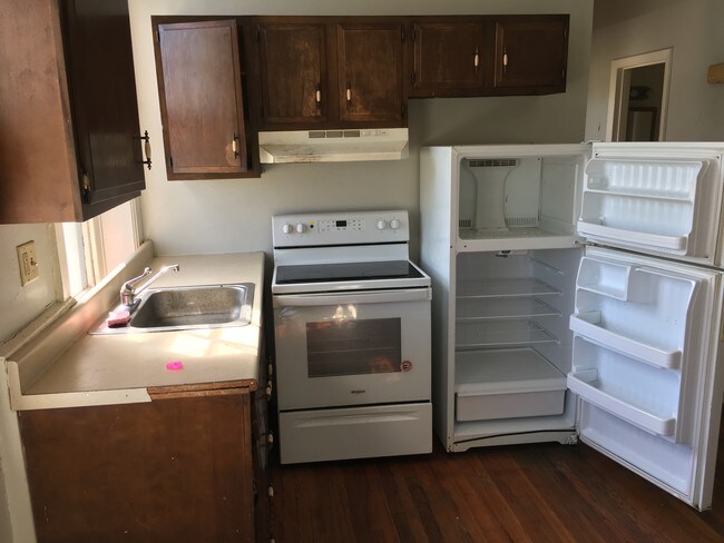 Foto del edificio - 364 S Queen St