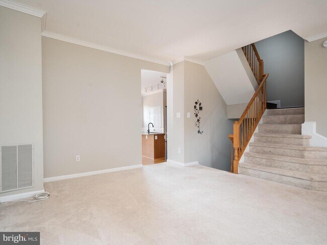 Foto del edificio - 3766 Tonbridge Pl