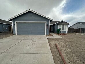 Building Photo - 155 Shadow Mountain Dr