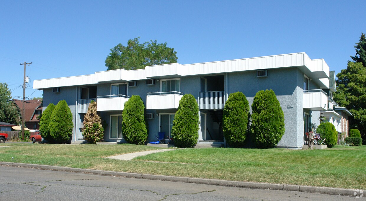 Primary Photo - 303 E Mission Ave