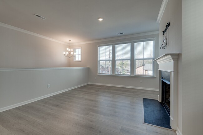 Building Photo - 6027 Towering Oaks Dr