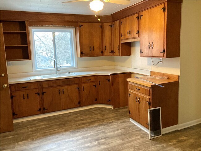 Foto del edificio - 326 E Linden Ave