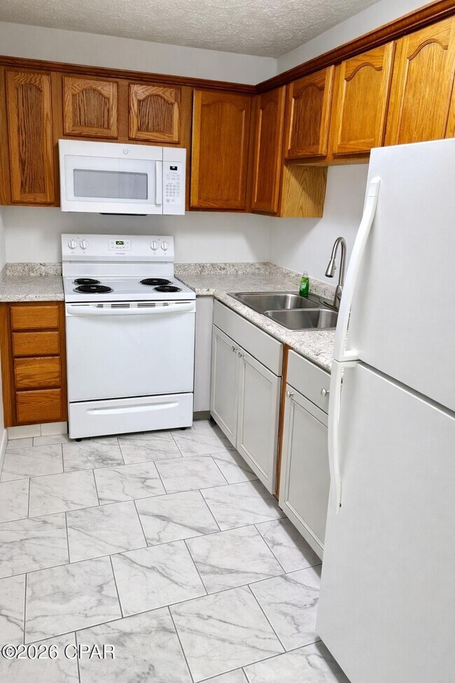 Building Photo - 1301 Beck Ave