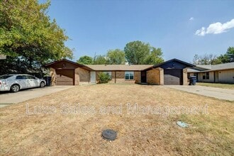 Building Photo - 8506 S Drexel Pl
