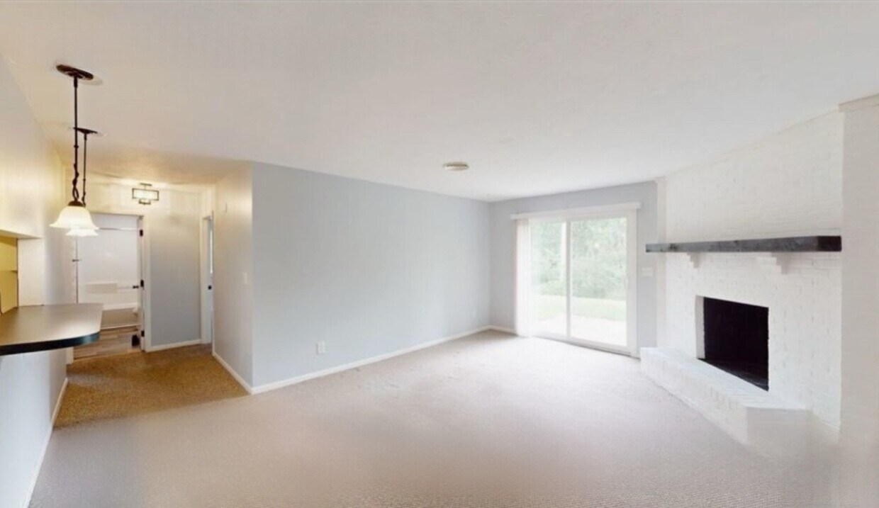 Building Photo - 7770 Sterling Pl