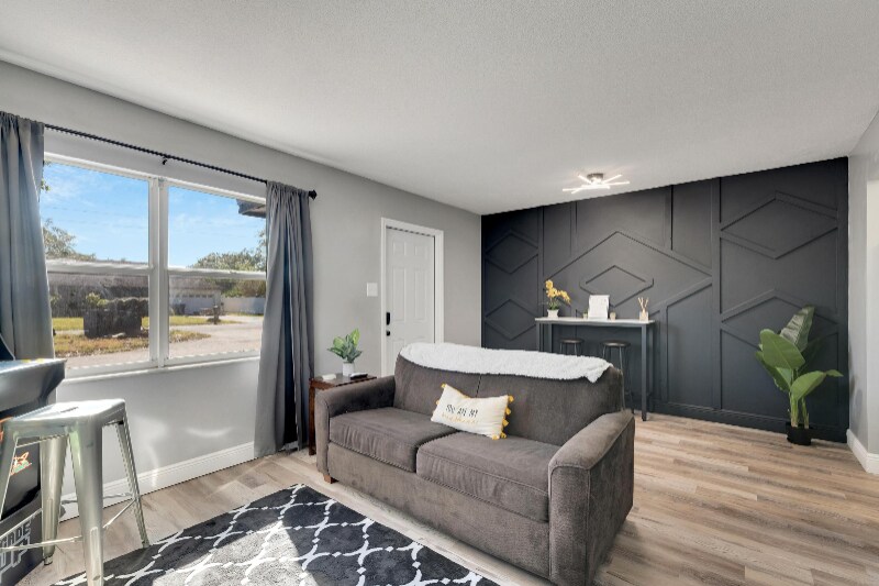 Foto principal - 4513 W McElroy Ave