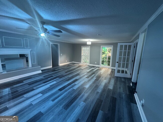 Foto del edificio - 55 Nickel Ln