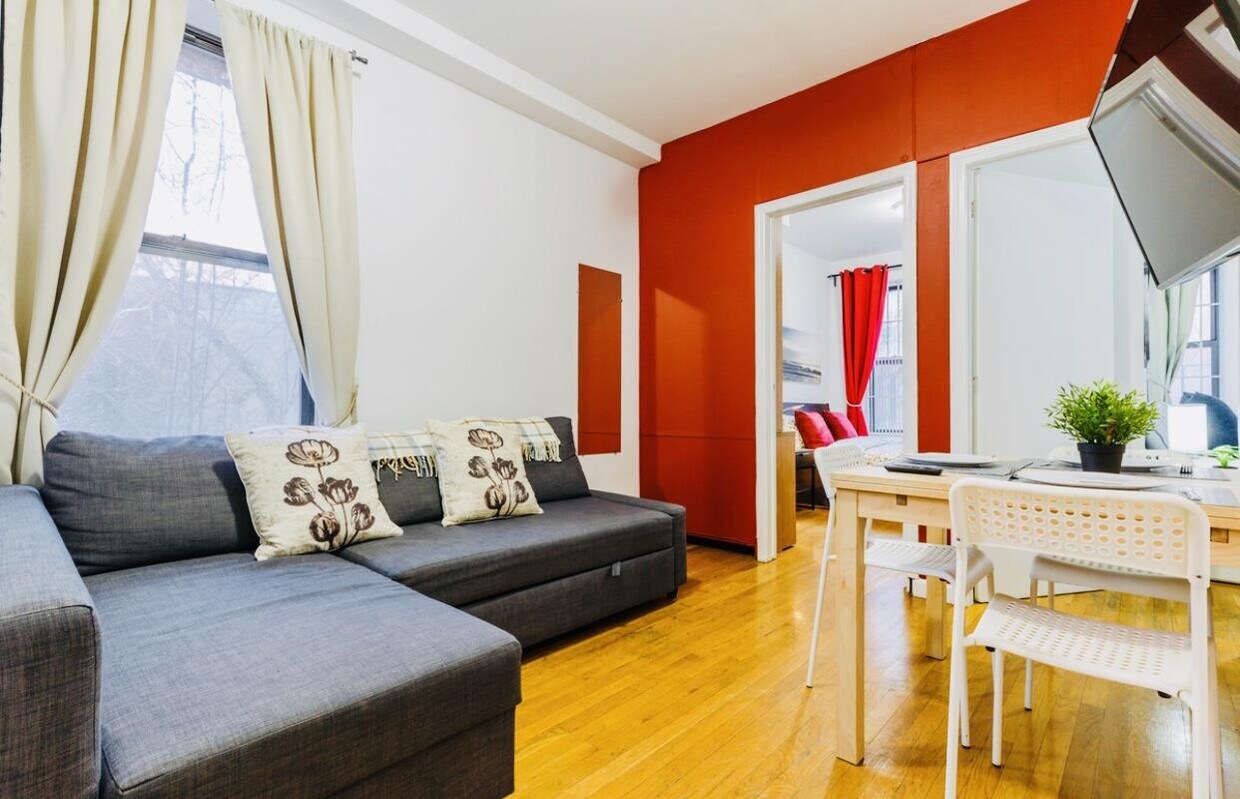 Foto principal - 291 East 3rd Street