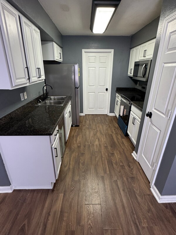 Foto del edificio - 4017 Jupiter Dr