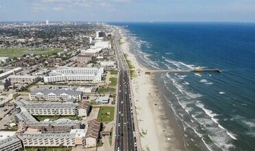 Building Photo - 6300 Seawall Blvd