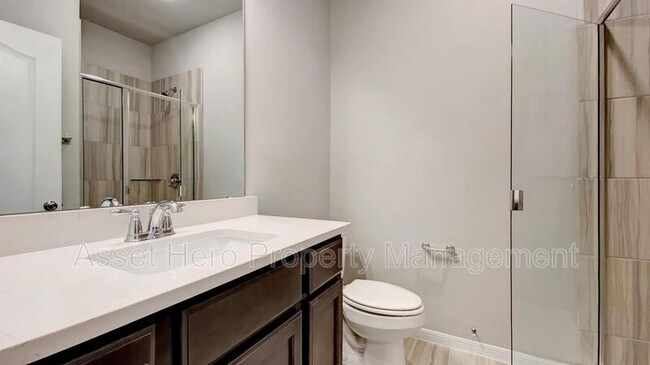 Foto del edificio - 6335 Spartan Dr