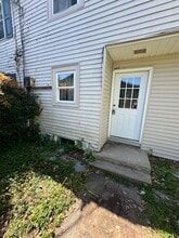 Building Photo - 69 Dirigo Dr