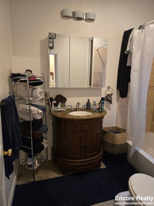 Foto del edificio - 1189 Commonwealth Ave