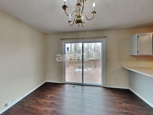 Foto del edificio - 6224 Wrothston Dr