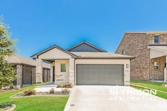 Building Photo - 104 Berkshire Dr