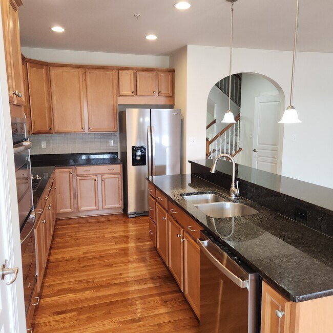 Foto del edificio - 7732 Water St