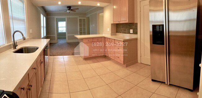 Foto del edificio - 1074 45th St