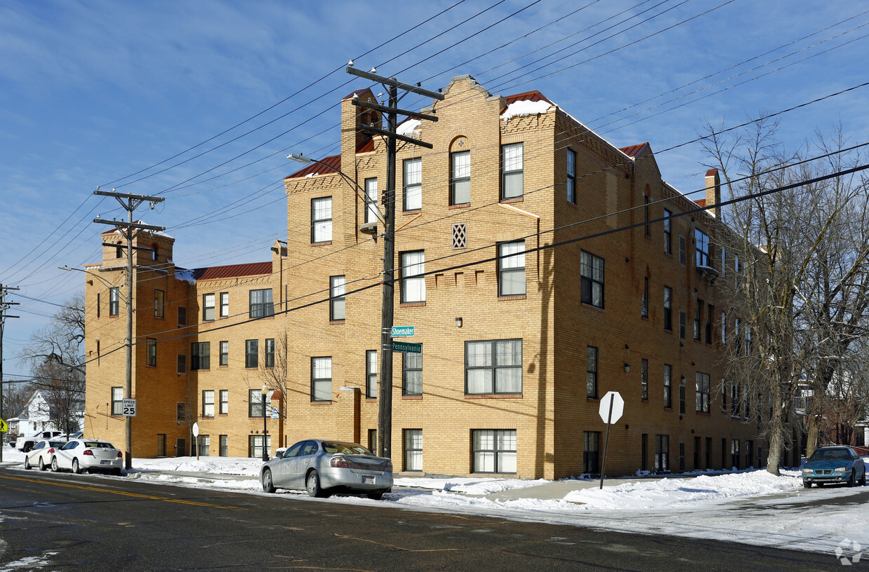 Primary Photo - Karley Square Apartments