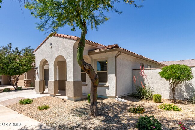 Foto del edificio - 9746 E Tumbleweed Ave