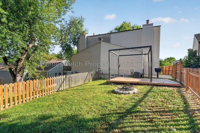 Building Photo - 92 Lost Dutchman Dr
