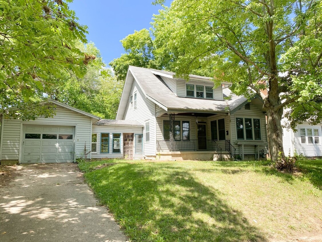 Foto principal - 279 Crum Ct