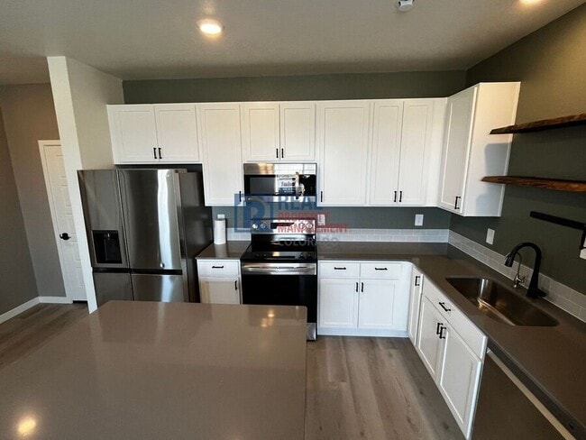 Building Photo - 531 Condor Wy