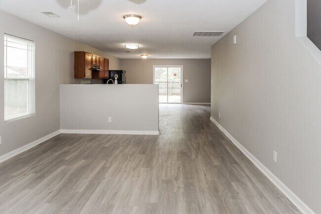 Foto del edificio - 16822 Wellhouse Dr