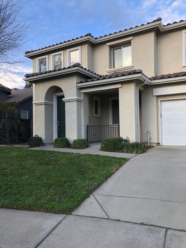 Foto del edificio - 2141 Buck River St