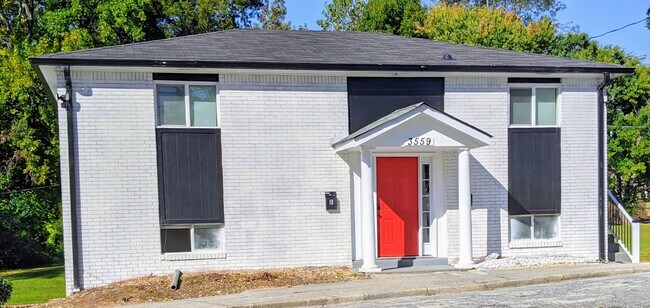 Building Photo - 3567 Adams St