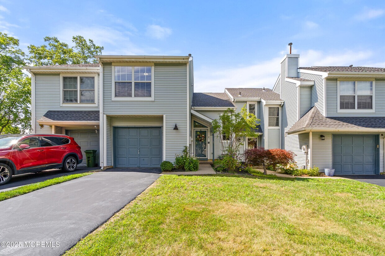 Foto principal - 81 Malibu Dr