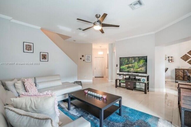 Foto del edificio - 5675 NW 120th Terrace