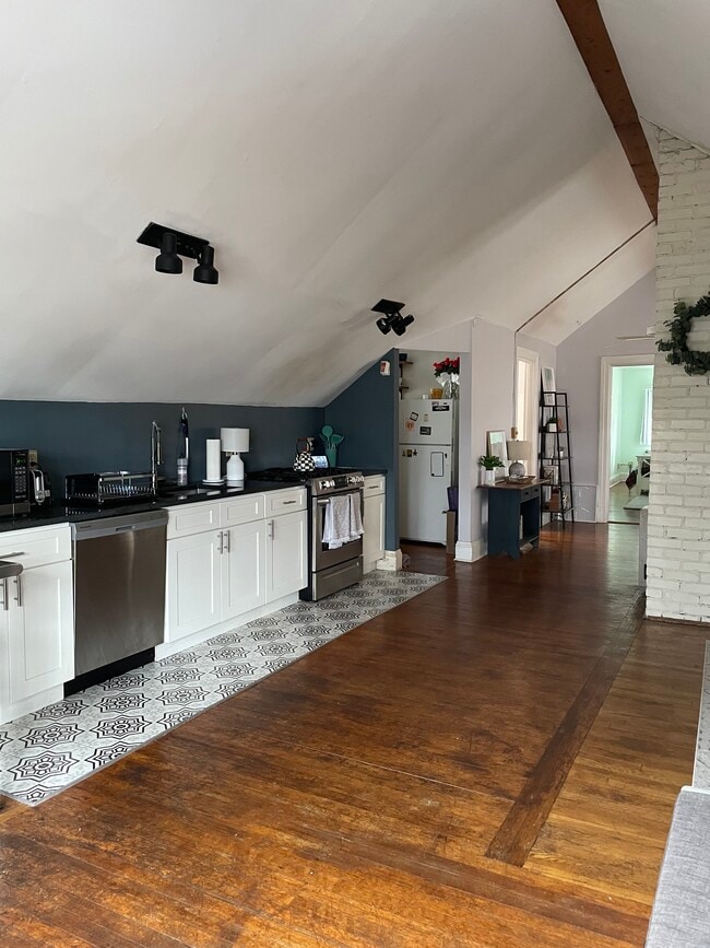 Newly Renovated Kitchen - 23 Bretton Rd