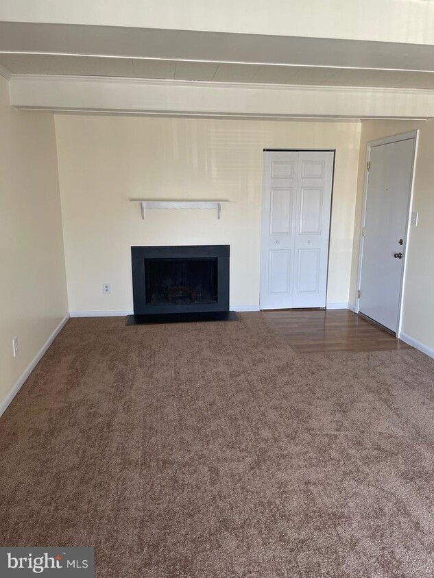 Foto principal - 3 Warren Lodge Ct