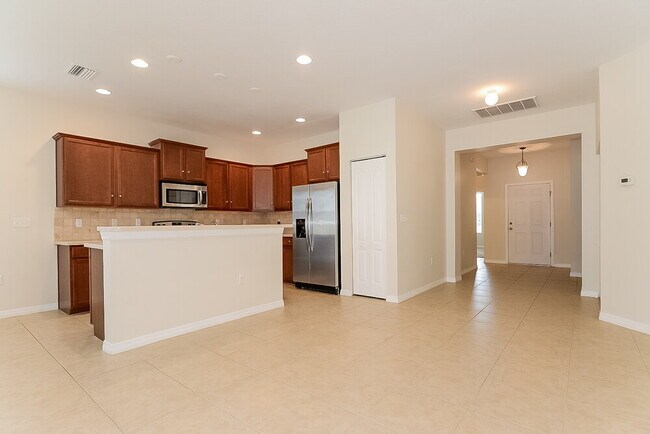 Foto del edificio - 6139 Twin Bridges Dr