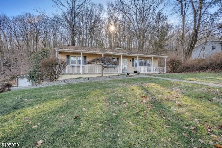 13 Glenn Terrace, Newton, NJ 07860 House Rental in Newton, NJ