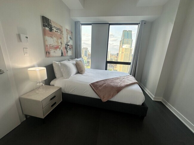 Photo du bâtiment - 1070 Drummond St