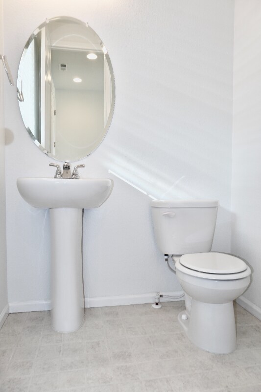 Foto del edificio - 7076 Preble Dr