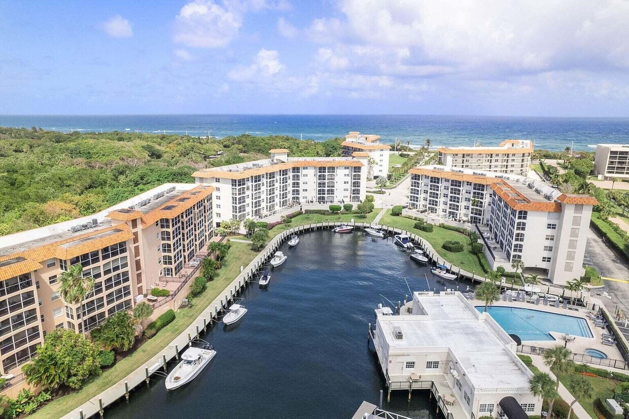 Foto principal - 2871 N Ocean Blvd