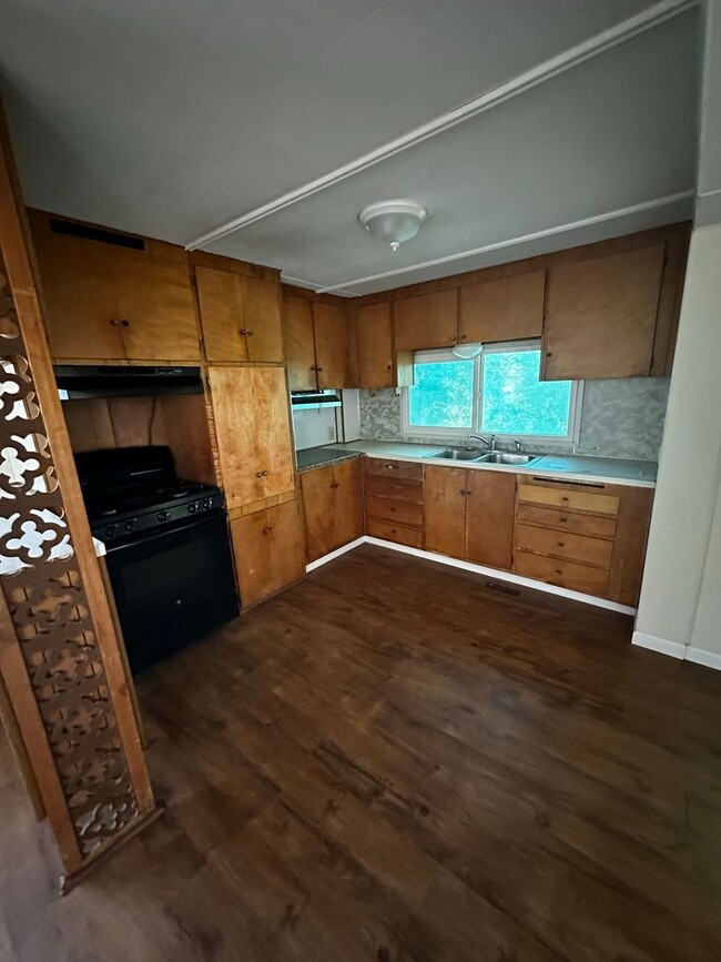 Building Photo - Affordable 1 Bedroom 1 Bath in Los Molinos
