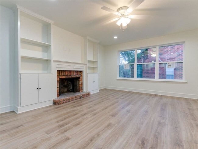 Building Photo - 3420 McFarlin Blvd
