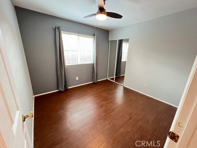 Foto del edificio - 534 W Olive Ave